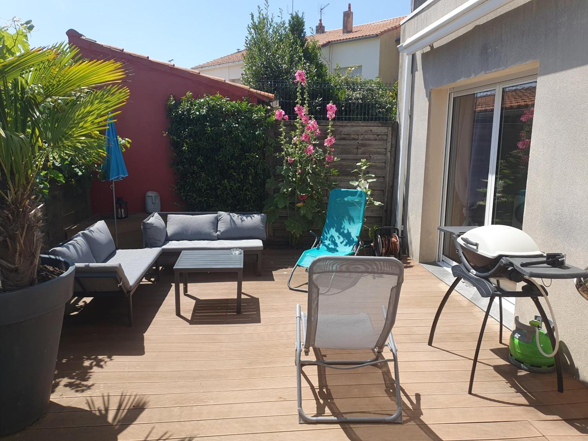 Joli Appartement 50 M2 Classe 3 Etoiles Avec Terrasse Et Jardin La Rochelle  Kültér fotó