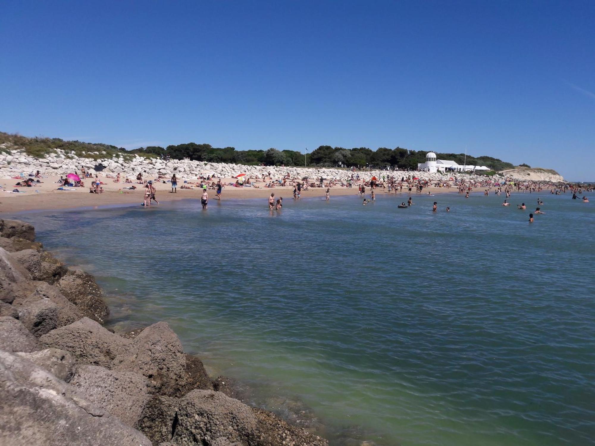 Joli Appartement 50 M2 Classe 3 Etoiles Avec Terrasse Et Jardin La Rochelle  Kültér fotó